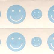 合成紙製リストバンド　HAPPY FACE LIGHT BLUE